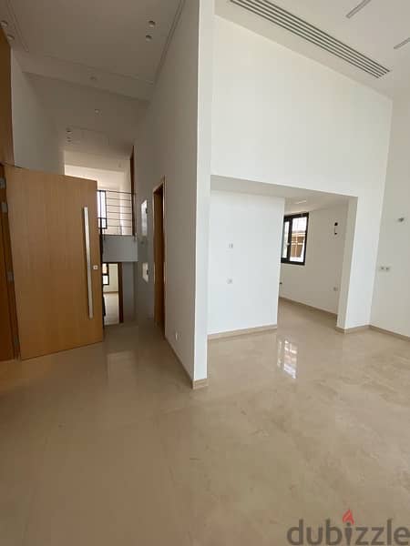 Double level loft with sea view saifi 2