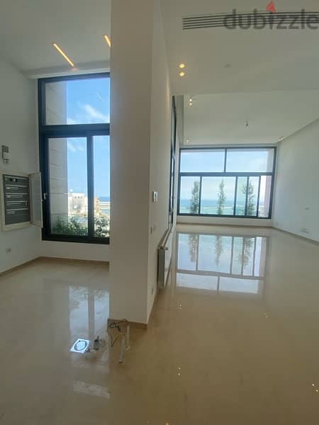 Double level loft with sea view saifi 7