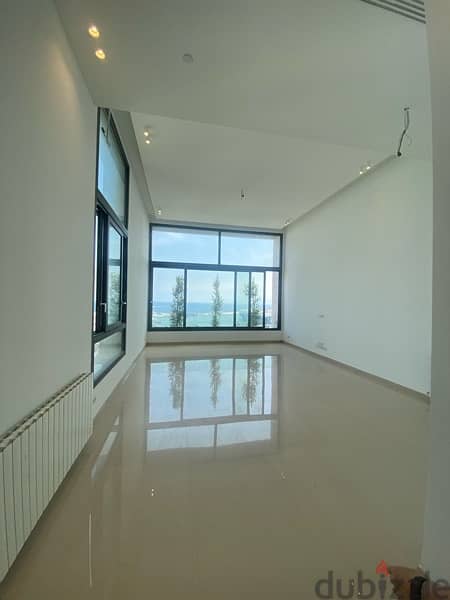 Double level loft with sea view saifi 9