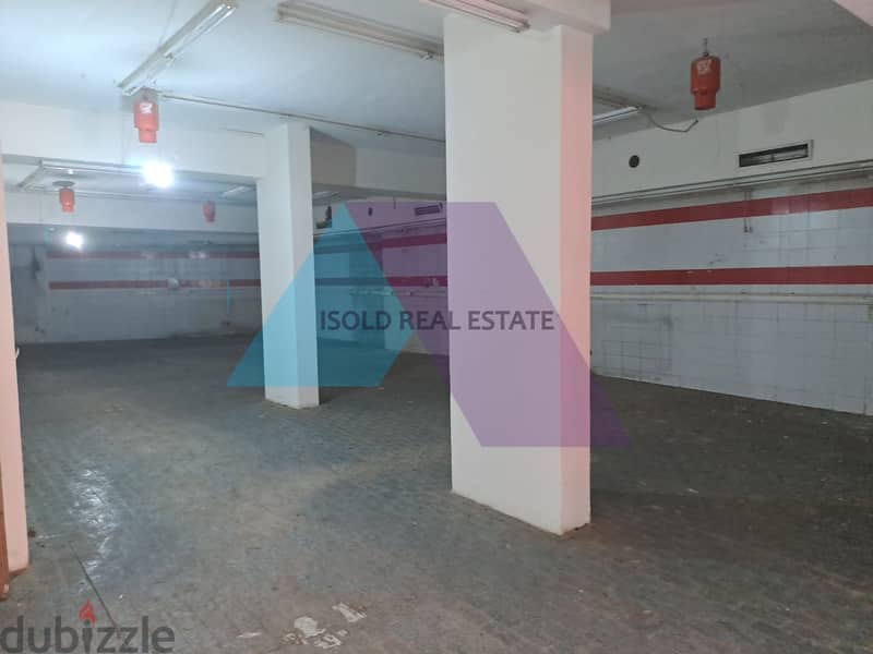 A 390 m2 warehouse for sale in Achrafieh - مستودع للبيع في الاشرفية 2