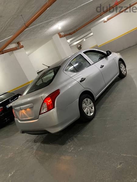 Nissan Sunny 2019 4