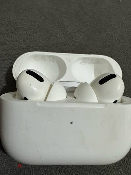 AirPods Pro 1 1