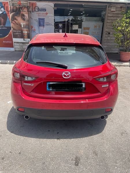 Mazda 3 2016 - Hatchback - Mazda Red colour - Excellent condition 1