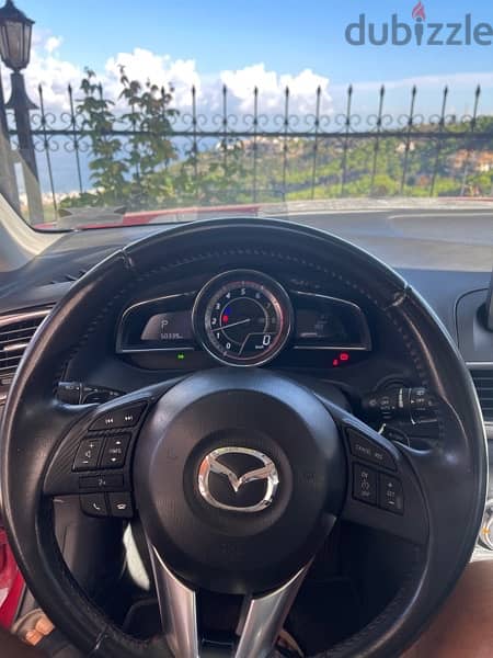 Mazda 3 2016 - Hatchback - Mazda Red colour - Excellent condition 6