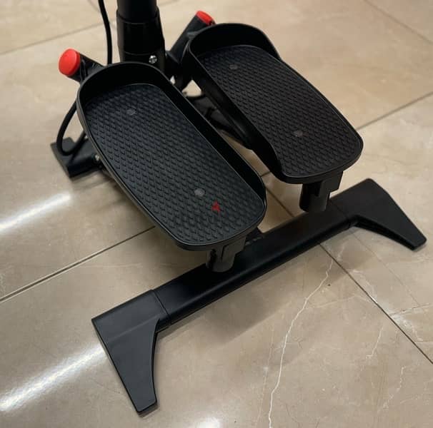 swing stepper. sport equiment. sport machine مكنة رياضة 8