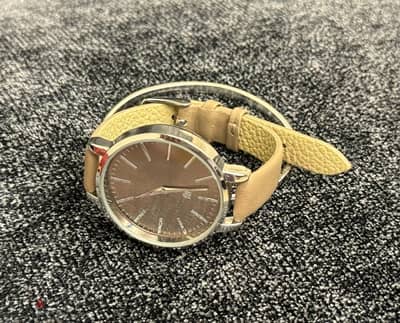 watch with bracelet; like new, used twice