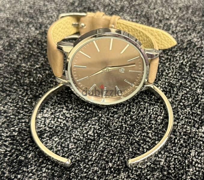 watch with bracelet; like new, used twice 4