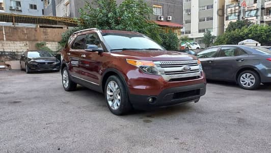 Beautiful Ford Explorer 7 seaters-Panoramic-Like New- 35$سعر مغر