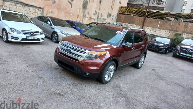 Beautiful Ford Explorer 7 seaters Like New 1