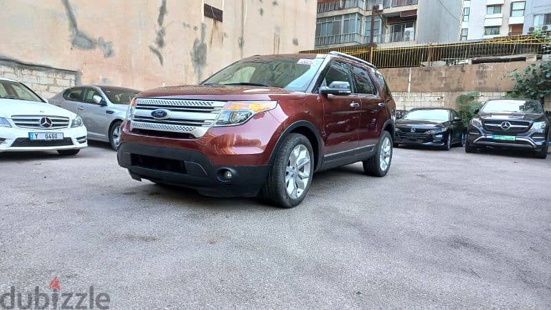 Beautiful Ford Explorer 7 seaters Like New 6