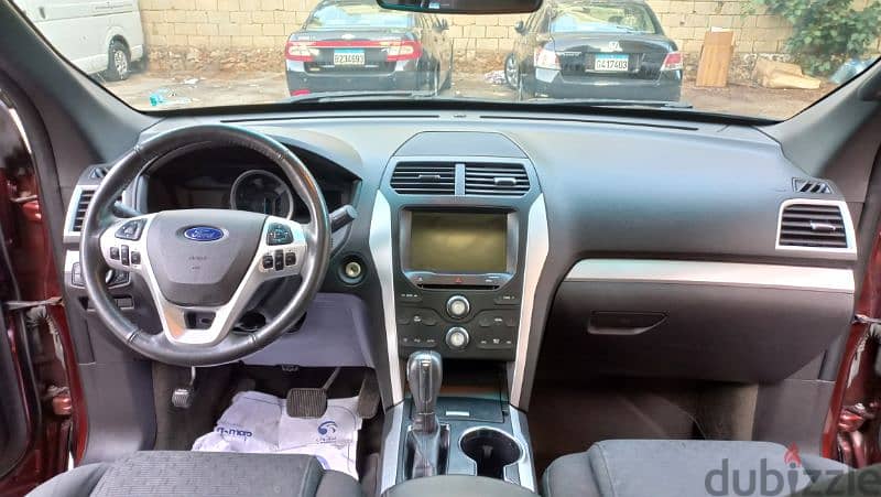 Beautiful Ford Explorer 7 seaters Like New 7