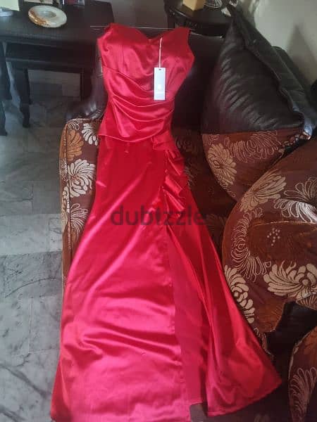 dress red new in tag belabes-size small medium 1