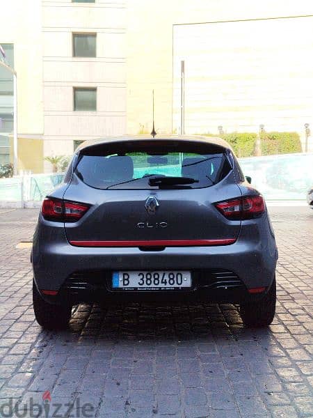 Renault Clio 2017 1