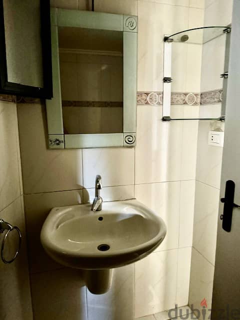 Appartment for rent in Furn El Chebak 5