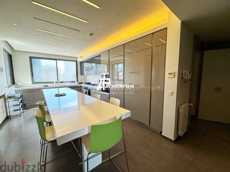 Golden Area - Sea View Apartment for Rent in Achrafieh 8