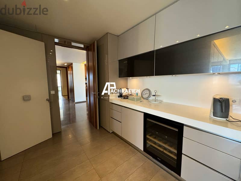 Golden Area - Sea View Apartment for Rent in Achrafieh 10