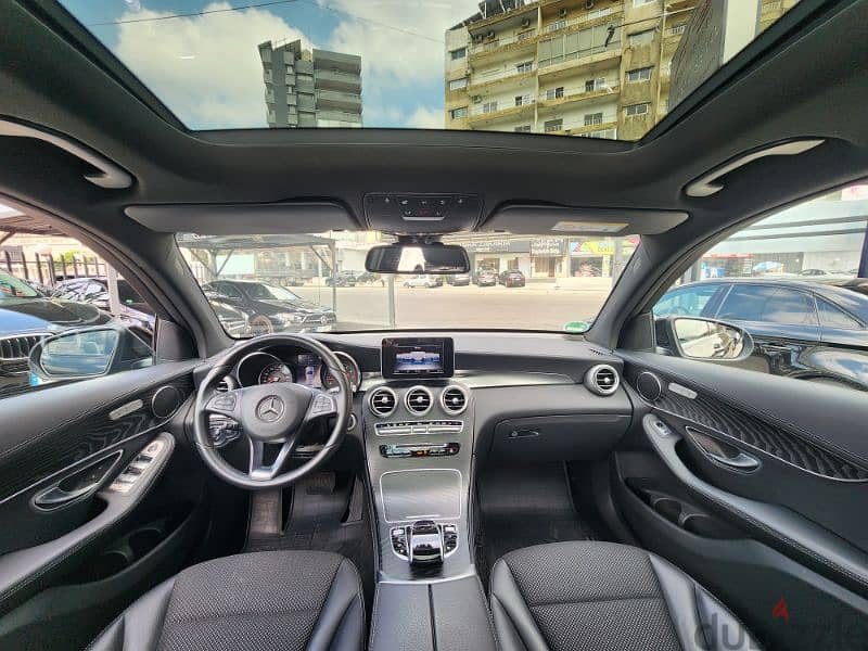 2018 Mercedes-Benz GLC 250 4Matic 8