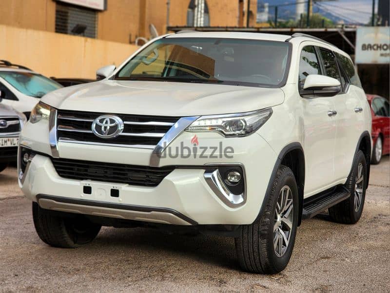 2018 Toyota Fortuner V6 VX-R 1