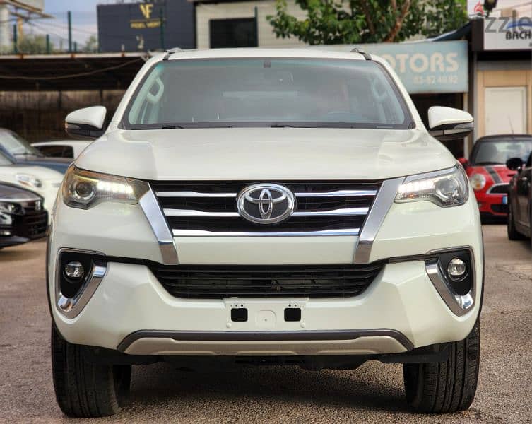 2018 Toyota Fortuner V6 VX-R 4