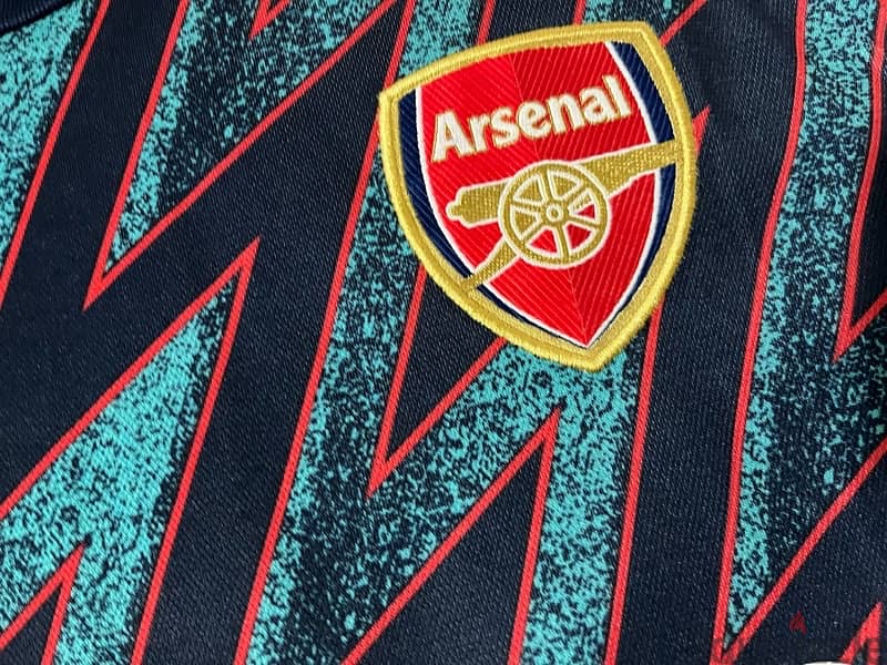 arsenal bergkamp 10 limited edition adidas jersey 3