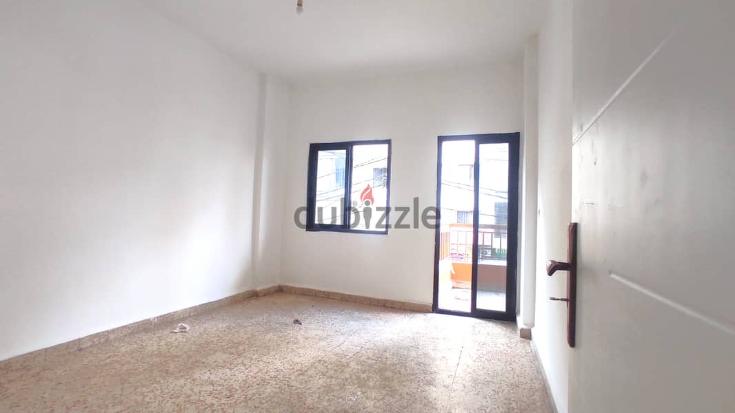 Catchy Apartment in Sin El Fil شقة لقطة في سن الفيل 6