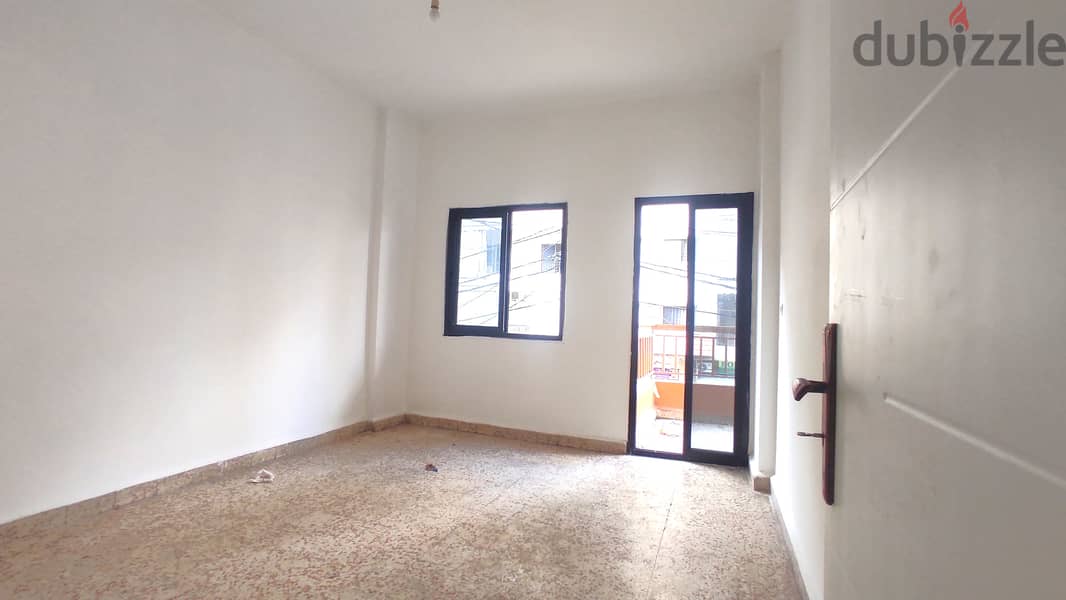 Catchy Apartment in Sin El Fil شقة لقطة في سن الفيل 10