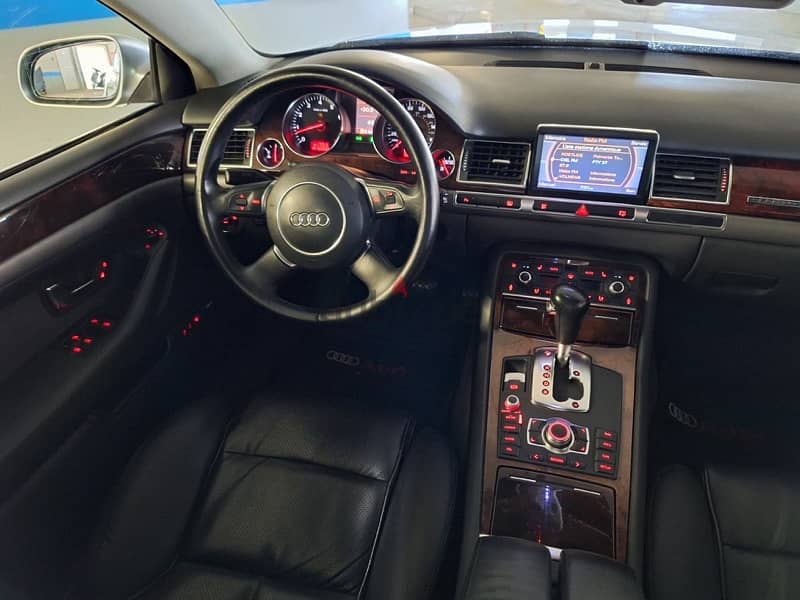 Audi A8 2005 14