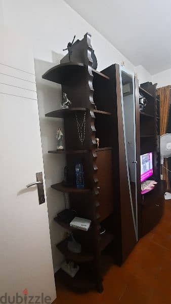 Brown TV Cabinet فيترين 1