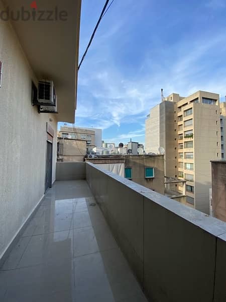 Apartment with terrace for rent in Achrafieh. 5