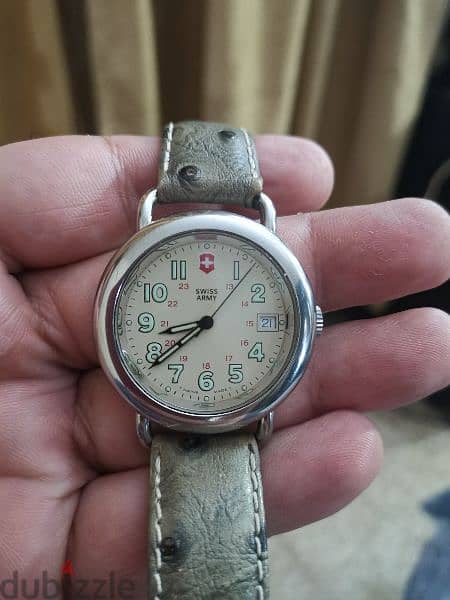 victorinox Swiss army field watch 1