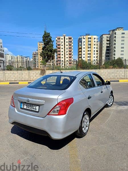 Nissan Sunny 2018 3