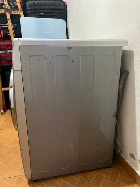 SAMSUNG WASHING MACHINE 12 KG INVERTER used 2