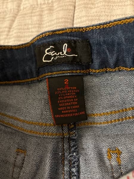 EARL JEANS 1