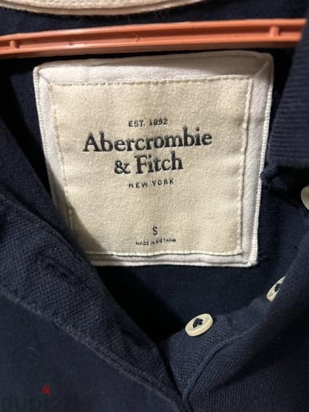 ABERCROMBIE & FITCH 1