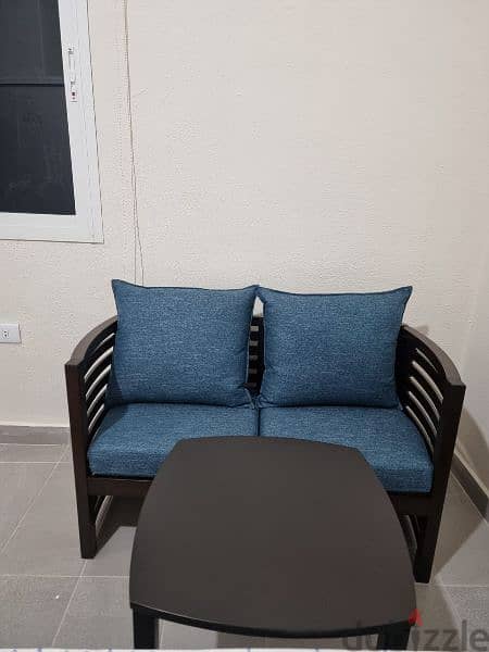 furnished studio for rent in Ain El Remmaneh ستوديو مفروش للايجار في ع 5