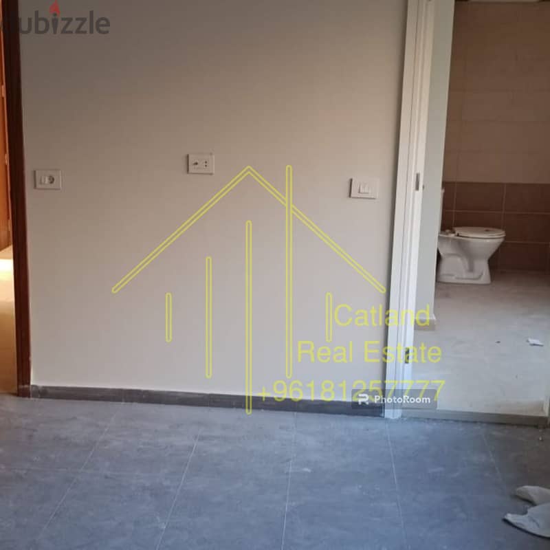 Duplex for rent in Monte Verde 800$ دوبلكس للإيجار في المونت فيردي 3