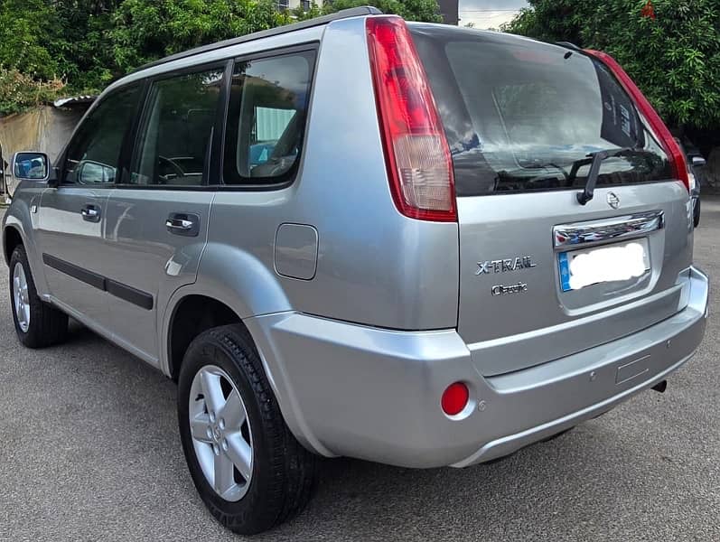 Nissan X-Trail 2011 8