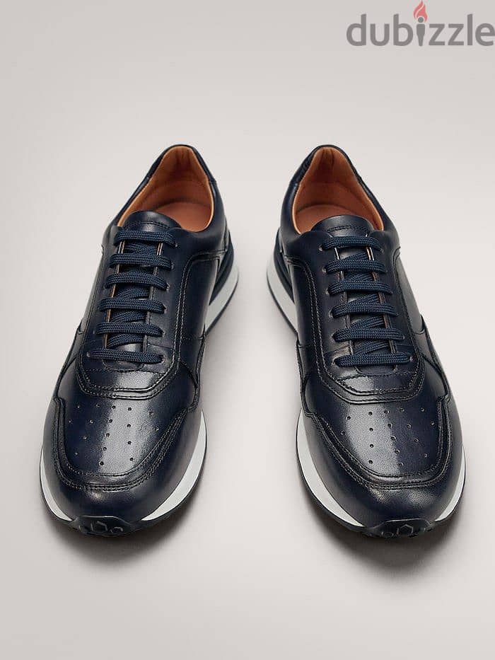 Massimo Dutti - The Limited Edition Blue Shoes 1