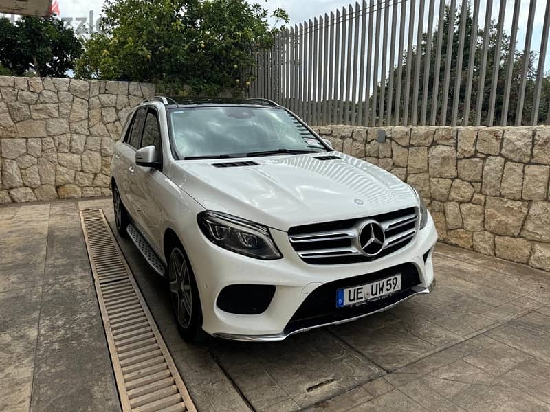 Mercedes-Benz GLE-Class 400 GLE 4 matic AMG 1