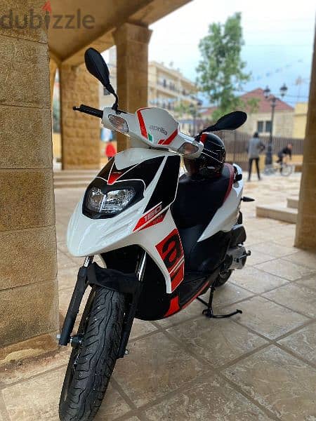 aprilia sr 150cc 0