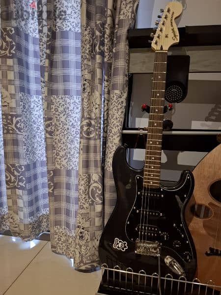 Electric Guitar Squier Stratocaster by Fender 0