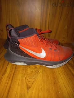 Originial Nike Air Versatile Basketball Shoes