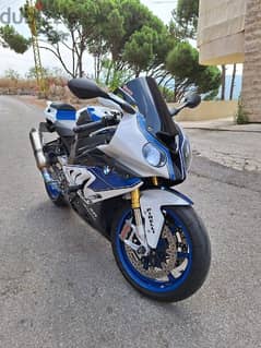 bmw hp4