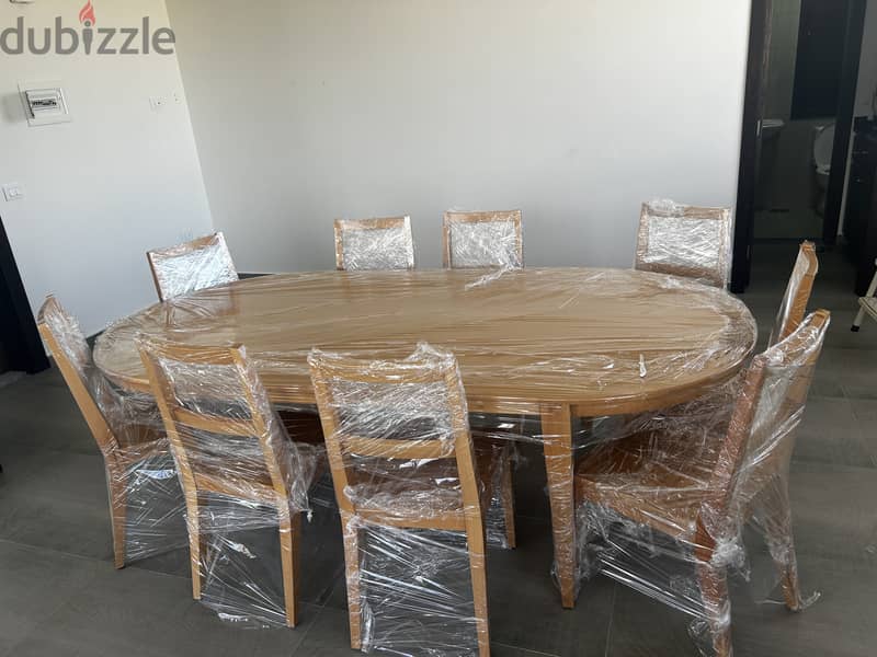 Dinning table and chairs 3