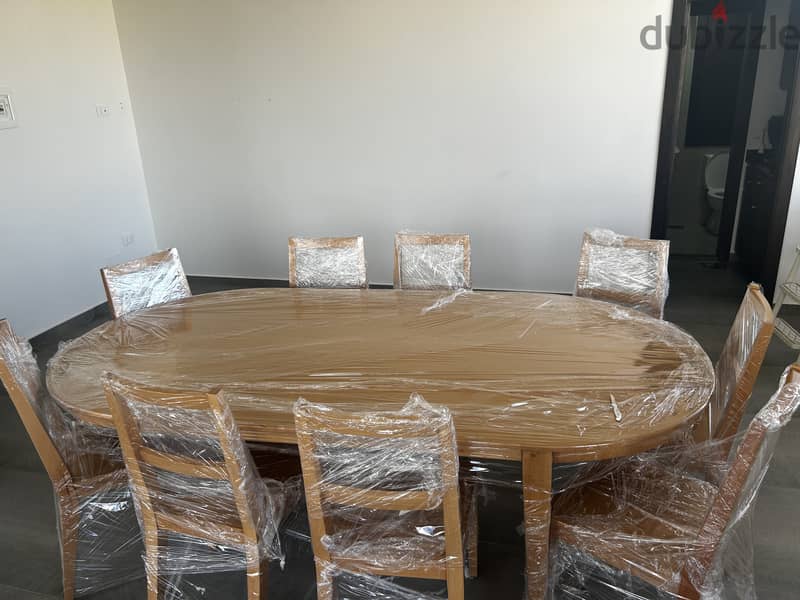 Dinning table and chairs 4