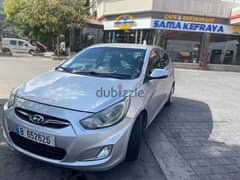 Hyundai Accent 2015