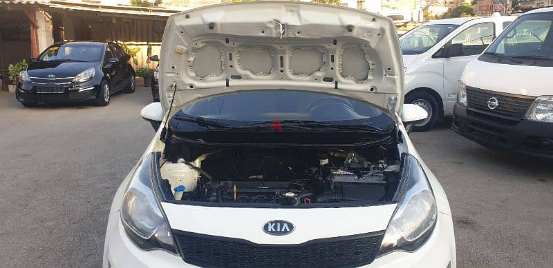 Kia Rio 2017 source company f. o like new 8