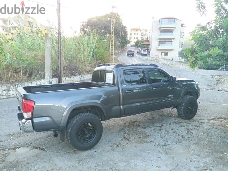 Toyota Tacoma 2016 1