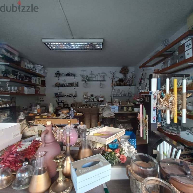 Shop of 16sqm in Jal el Dib for rent محل تجاري بمساحة 16م2 في جل الديب 2