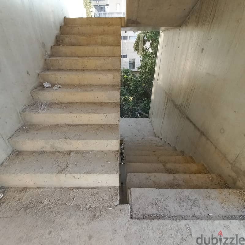 Flat space Shop of 240sqm in Jal el Dib for rent 5